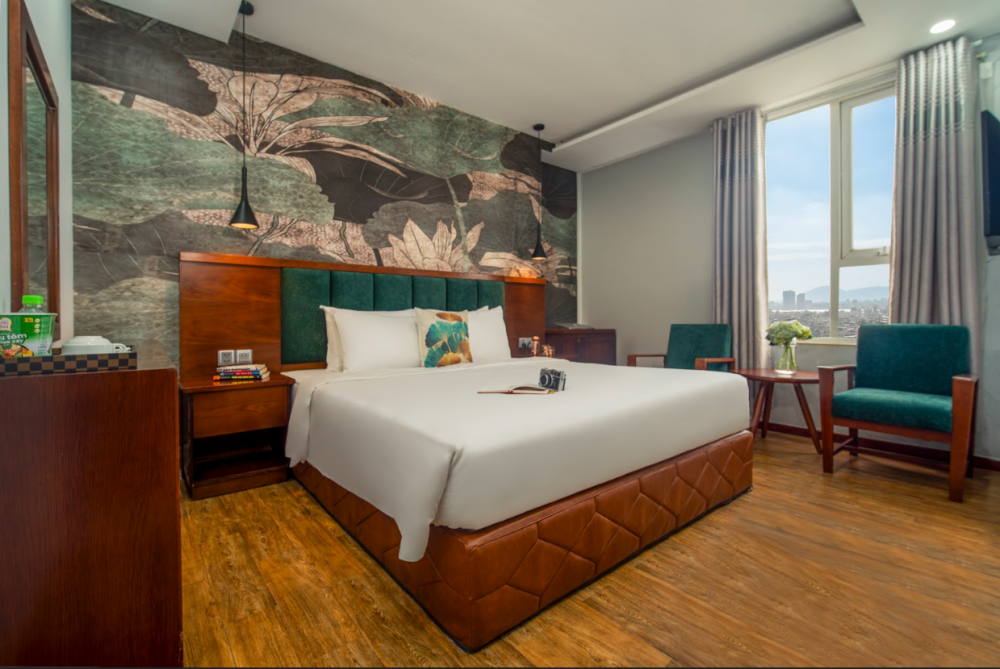 Deluxe, Crystal Hotel Danang 3*