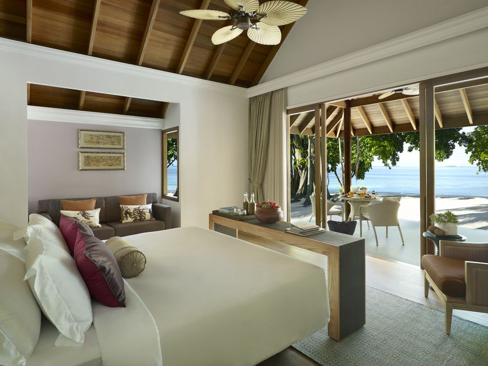 Beach Villa, Dusit Thani Maldives 5*