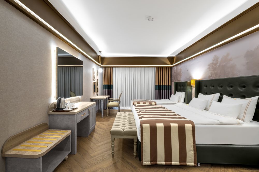 Junior Suite Room, Utopia World Hotel 5*