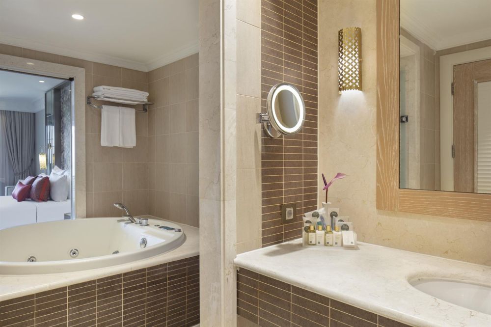 Superiror Sea View with Jacuzzi (Honeymoon), Ela Excellence Resort Belek (ex. Ela Quality Resort) 5*