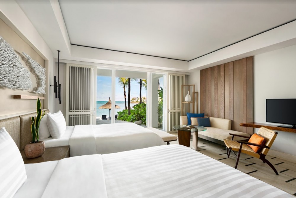 Hibiscus Ocean View/ Beachfront Room, Shangri-La's Le Touessrok Resort & Spa 5*