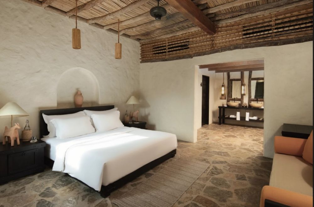 Pool Villa/ Pool Villa Beach Front, Six Senses Zighy Bay 5*