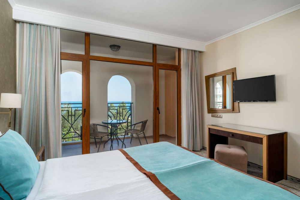 Suite, Festa Via Pontica 4*