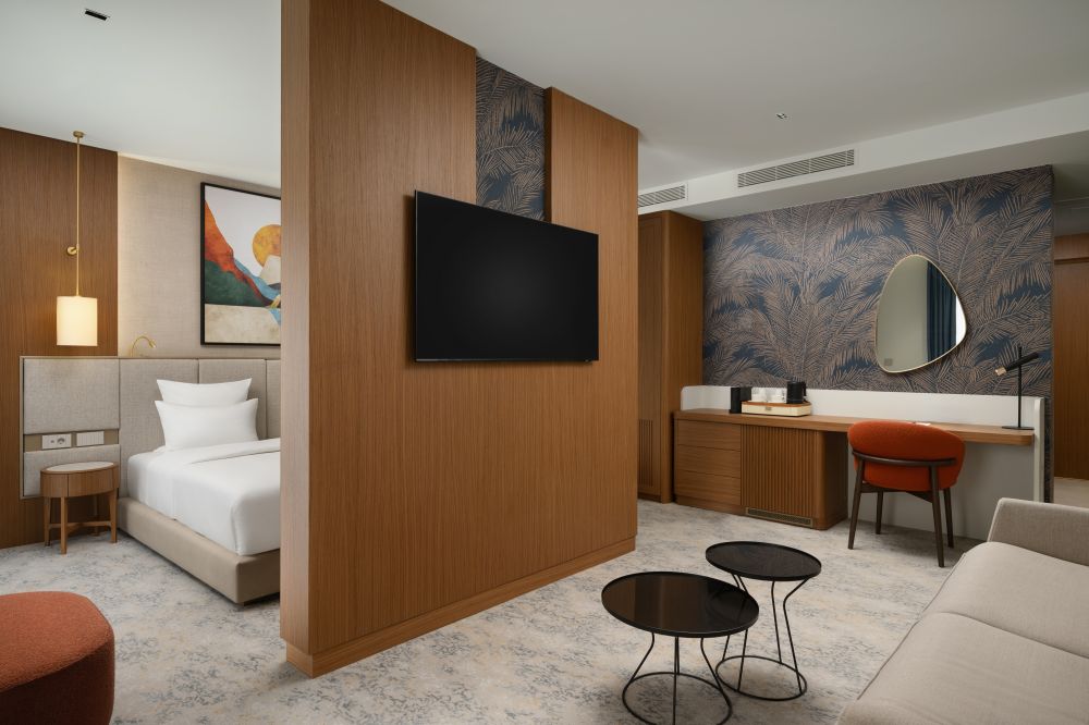 Deluxe Room Sea View with one double bed and one sofa bed, Mövenpick Hotel & Residences Teuta Kotor Bay 5*