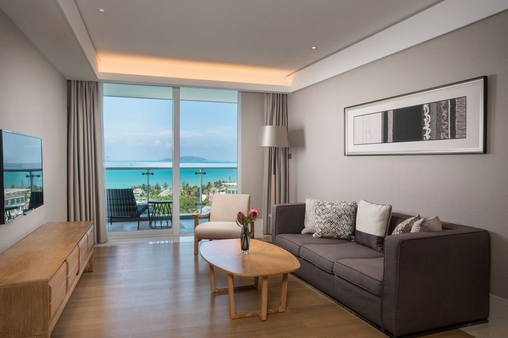 Deluxe Twin Beds Suite Ocean View, Wyndham Sanya Bay 5*