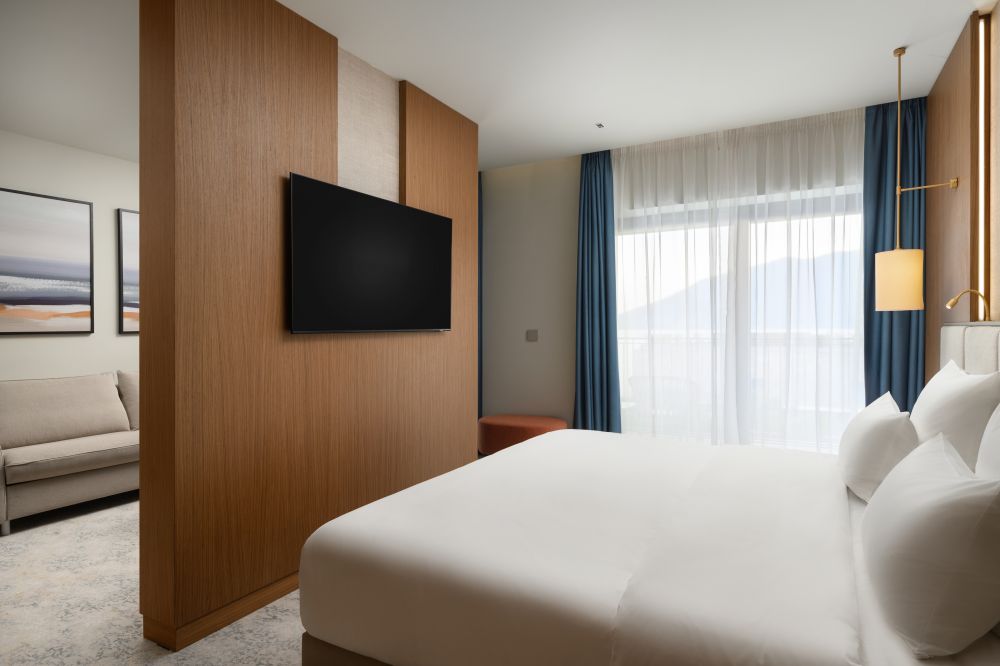 Deluxe Room Sea View with one double bed and one sofa bed, Mövenpick Hotel & Residences Teuta Kotor Bay 5*