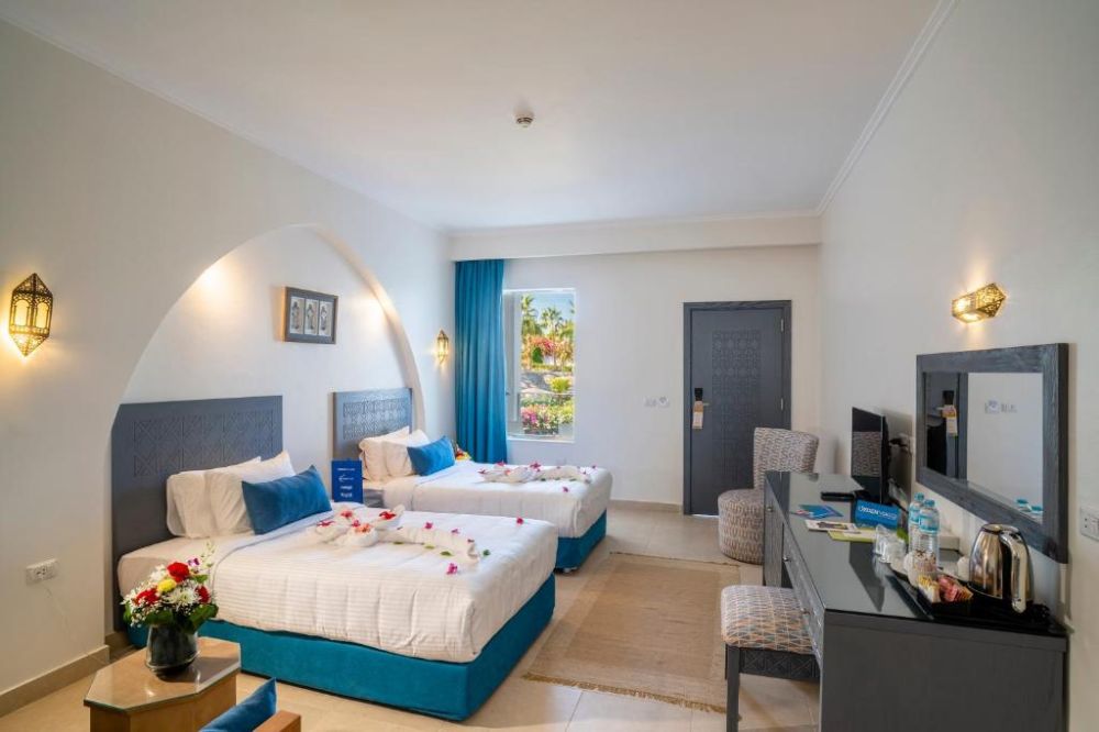 Superior Room GV/ PV/SV, Club Reef Hotel 4*
