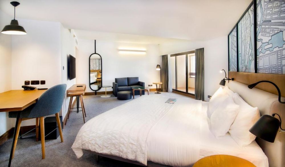 Junior Suite, Le Meridien Abu Dhabi 5*