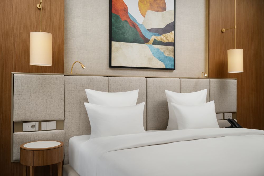 Deluxe Room Sea View with one double bed and one sofa bed, Mövenpick Hotel & Residences Teuta Kotor Bay 5*