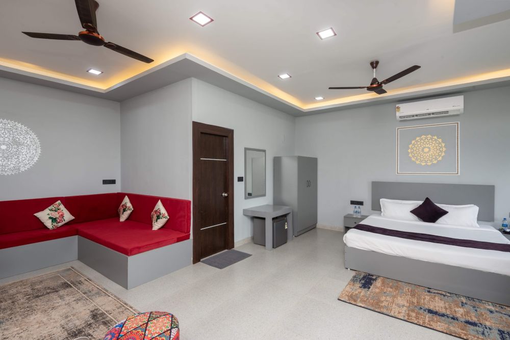 Orchid Suite, Amadi Beach Front Resort 4*