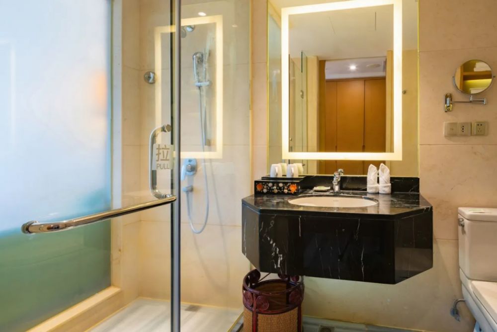Deluxe Mountain View Room, Ocean View Resort Yalong Bay (ex. Narada Resort Sanya Yalong Bay) 5*