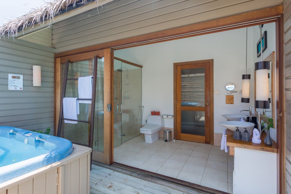 Ocean Villa (Age 18+), Meeru Island Resort 4*