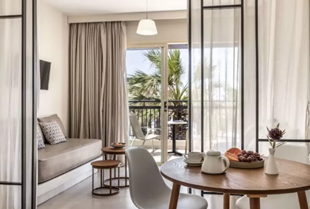 Superior Room Front Sea View, Louis Paphos Breeze 4+