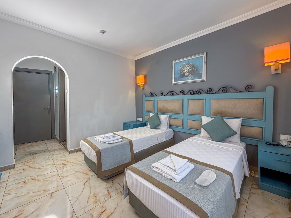 Standard Room, Atrium Hotel 3*