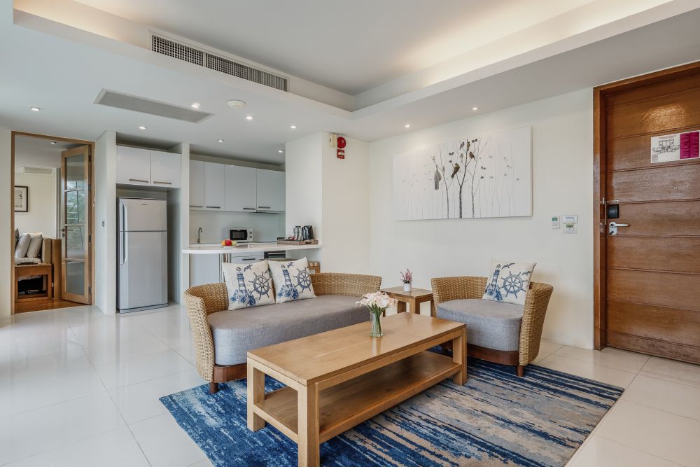 2 Bedroom Suite with Kitchen and Balcony, Splash Beach Resort Maikhao Phuket 5*