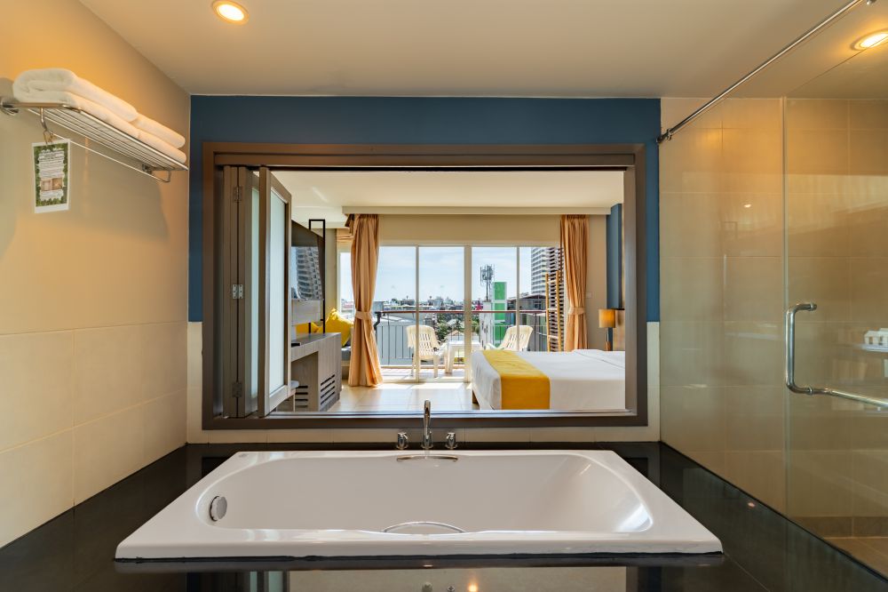 Grand Deluxe, Andakira Hotel 4*