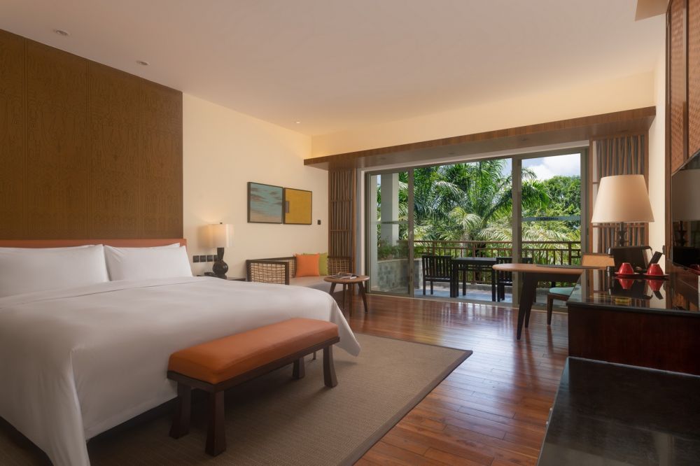 Superior Room (ex.Deluxe Mountain View Room), Le Meridien Shimei Bay Beach Resort & Spa 5*