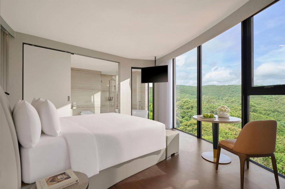 Executive Suite 2 Bedroom Sea View, WorldHotels Long Beach Resort Phu Quoc 5*