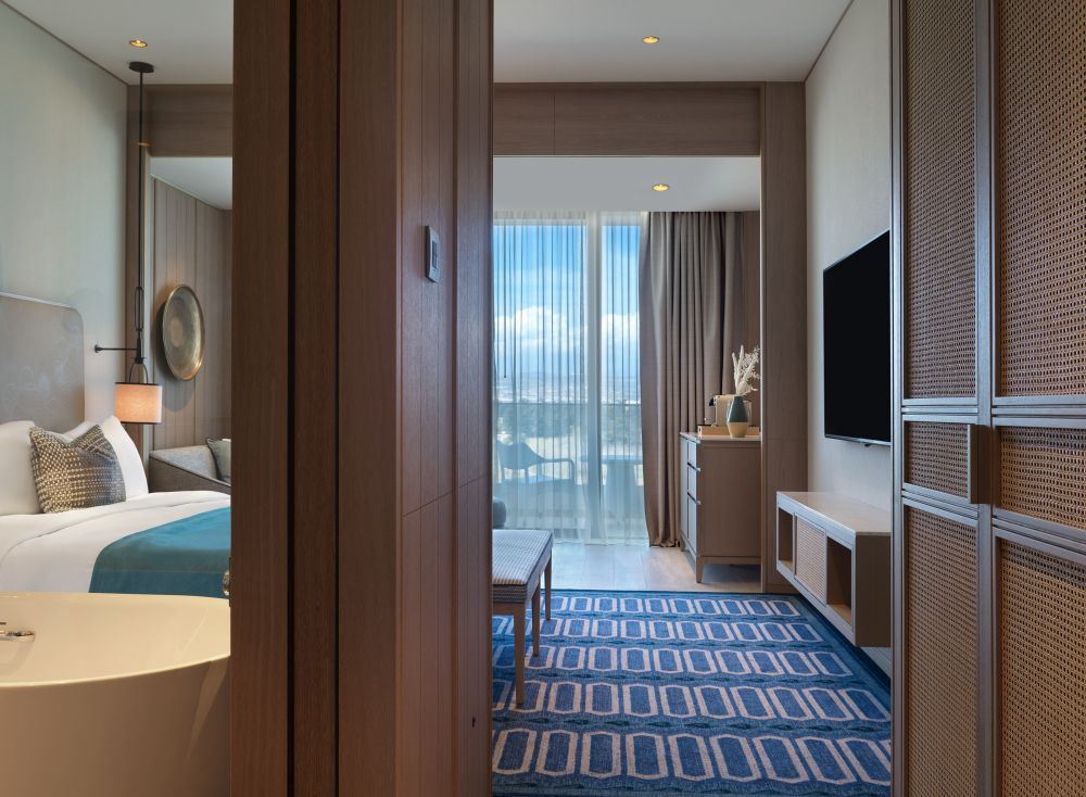 Superior King Room, City of Dreams Mediterranean 5*