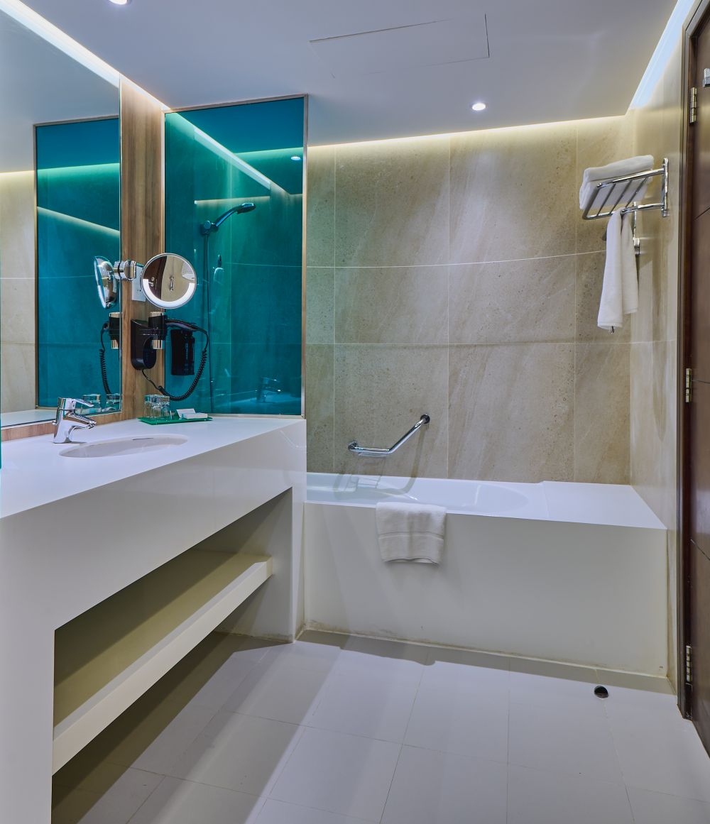 Two-bedroom Suite Balcony Partial Sea View, Ramada Hotel & Suites By Wyndham Jbr (ex. Hawthorn Suites) 4*