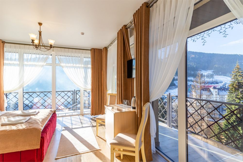 Панорамный люкс, Gold Palace Bukovel 3*