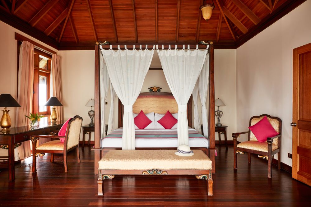Two Bedroom Water Villa with Pool, Sun Siyam Vilu Reef 5*