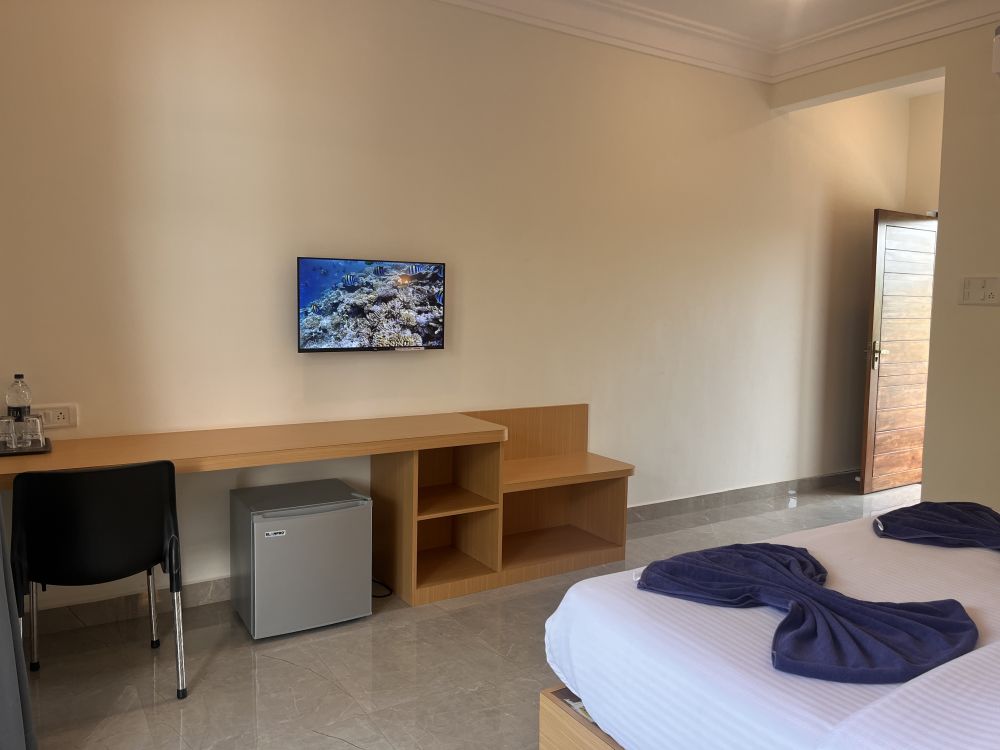 Deluxe, Morjim Sunset 3*