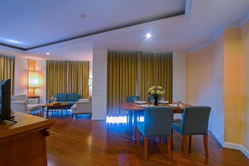 Royal Suite, Long Beach Garden Hotel & Pavillons 4*