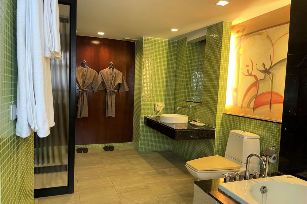Mini Suite, Long Beach Garden Hotel & Pavillons 4*