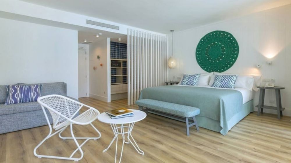 Suite Mediterranea Premium, Blaumar Salou 4*