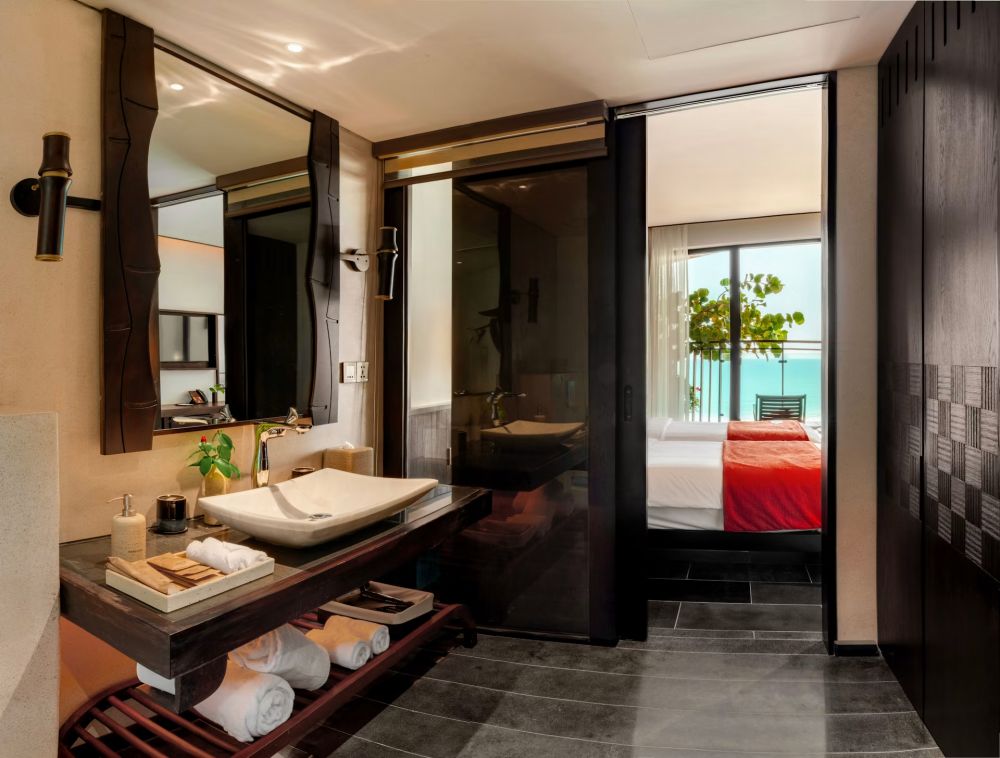 Signature Family Suite 2-Bedroom Sea View with Children Themed Room, Amiana Resort Nha Trang 5*