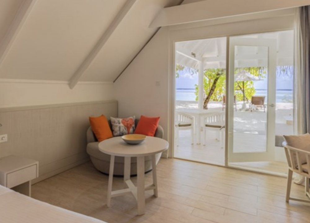 Family Beach Pavilion, LUX* South Ari Atoll 5*