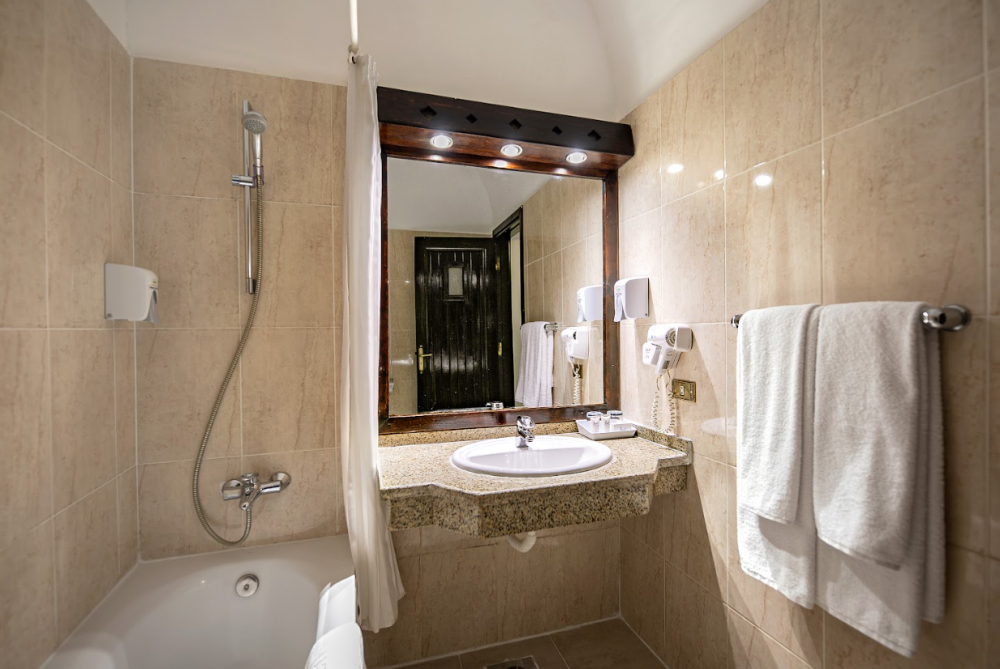 Standard Room/SV, Arabella Azur 4*