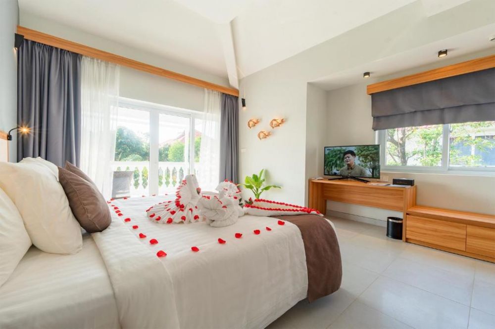 Premium Pool View Room (Pool View Villa), Mercury Phu Quoc Resort & Villas 4*