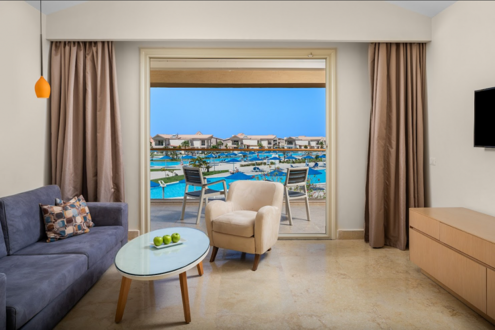 Junior Suite PV/SV, Albatros Sea World Marsa Alam 5*