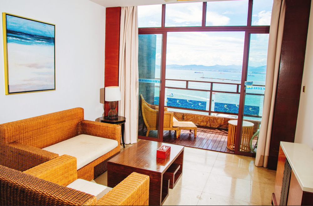 Super Panorama Seaview Suite (Luxury Sea View Duplex Suite), Sanya Marina Sea View Hotel (ex.Marina Spa Hotel Sanya) 4*