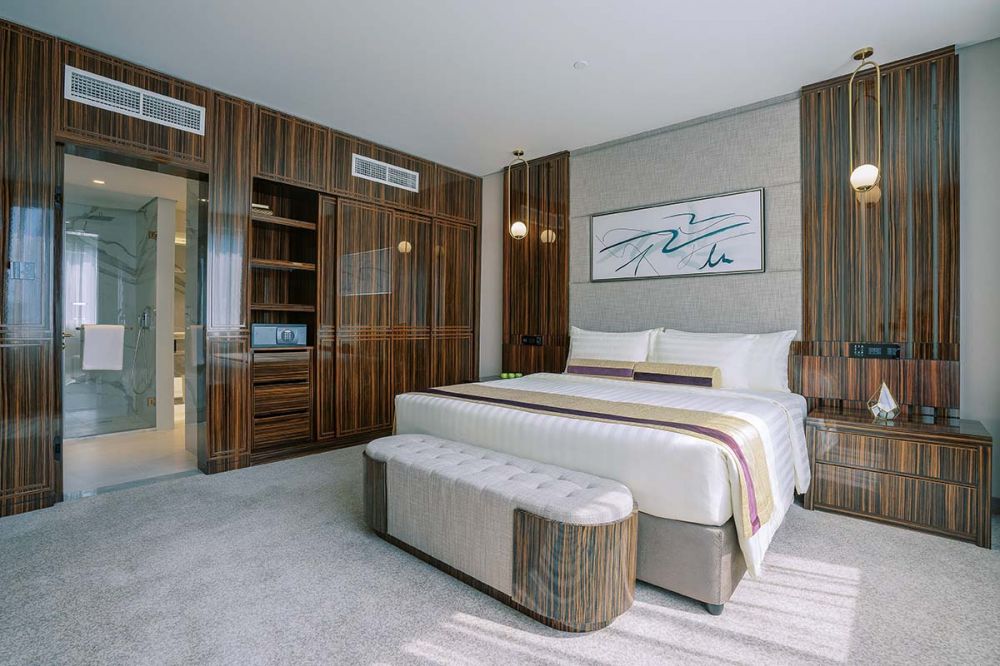 Two Bedroom Royal Suite, Khalidia Palace Hotel Dubai 5*