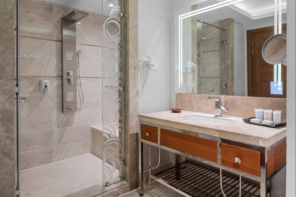 Family PV/SV/Beach Front, Albatros Sea World Marsa Alam 5*