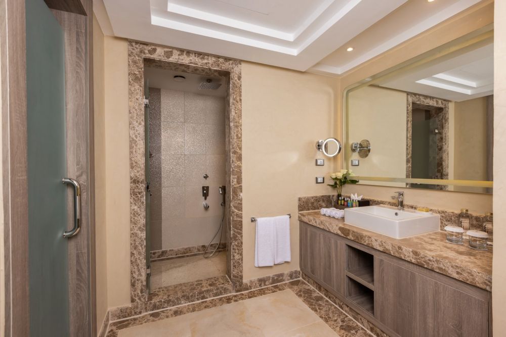 Superior (Blue Planet), Rixos Radamis Sharm El Sheikh 5*