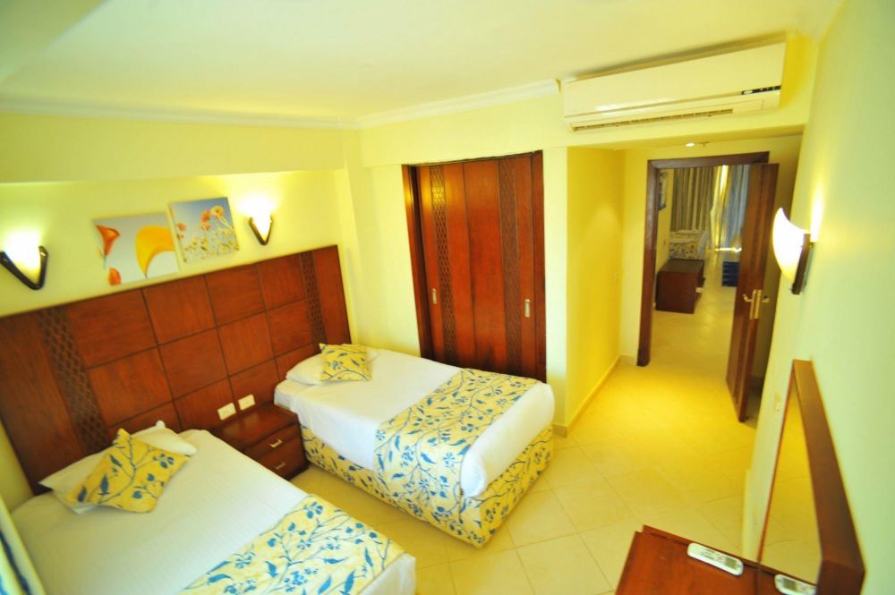 Standard Family Room (Pool & Sea View), Edge By Rotana Sea Beach (ex.Sea Beach Aqua Park) 4*