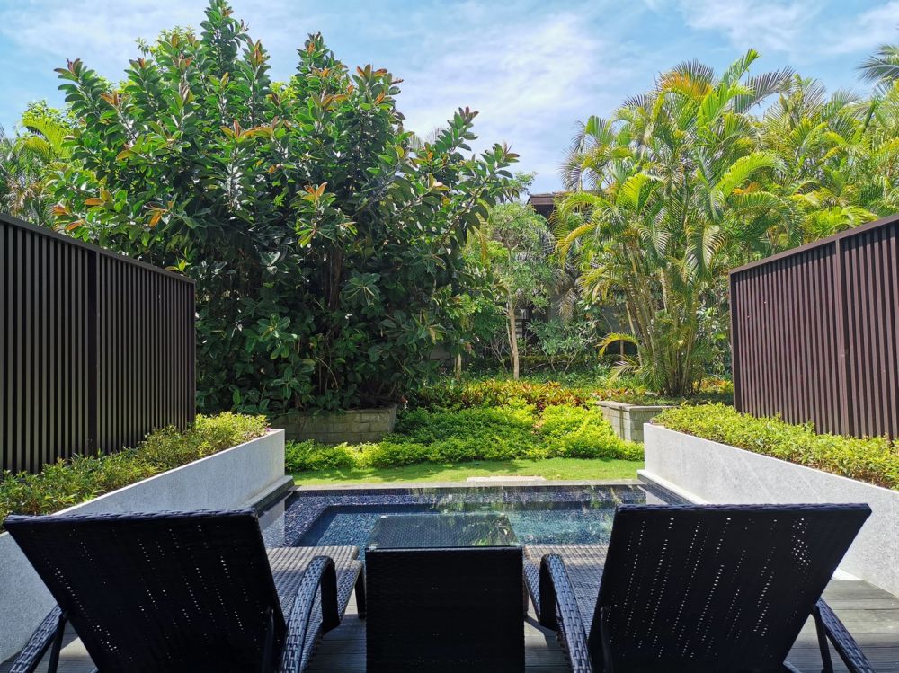 Deluxe Garden Pool Room, Le Meridien Shimei Bay Beach Resort & Spa 5*