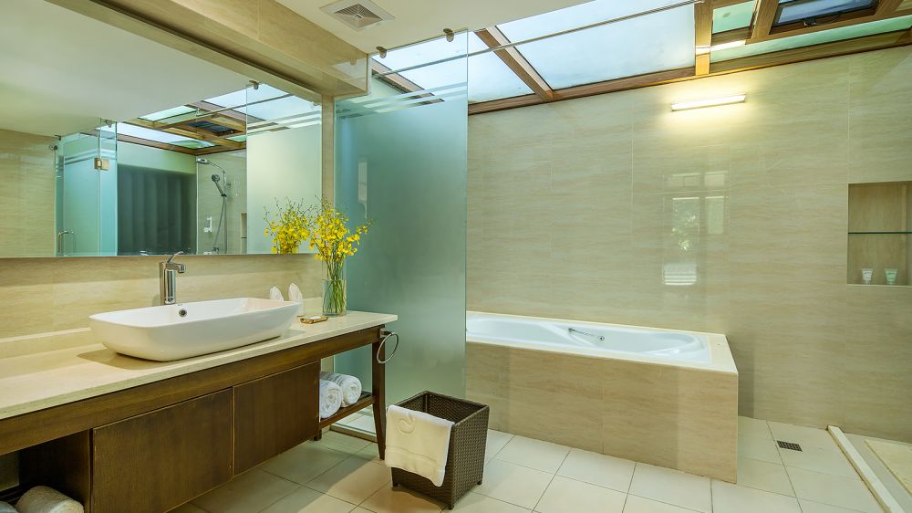 Villa Room/Swimming Pool Villa Room, Yalong Bay Villas & Spa 5*