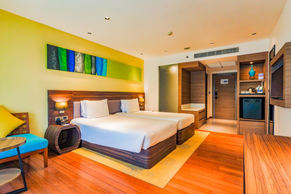 1 King Premium, Holiday Inn Resort Phuket Karon Beach (ex. Destination Resorts Phuket Karon Beach) 4*