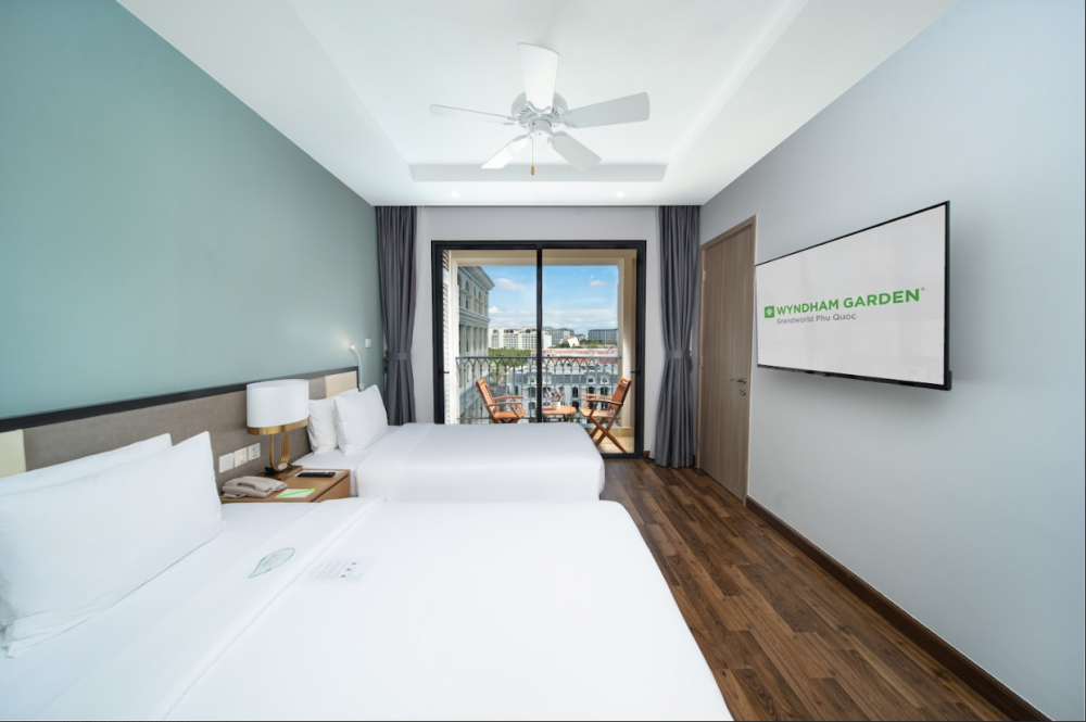 Superior PV/OV (Standard PV/OV), Wyndham Garden Grandworld Phu Quoc 4+