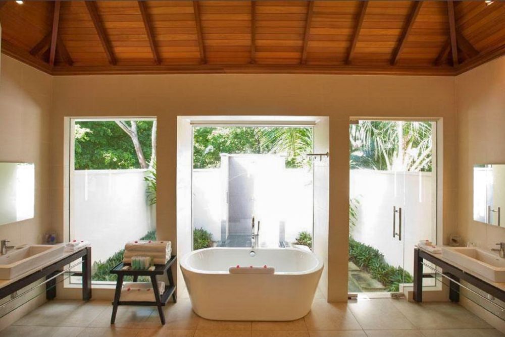 Beach Villa (ex.King Beachfront Villa), Niva Labriz Seychelles (ex.Hilton Seychelles Labriz Resort & Spa) 5*