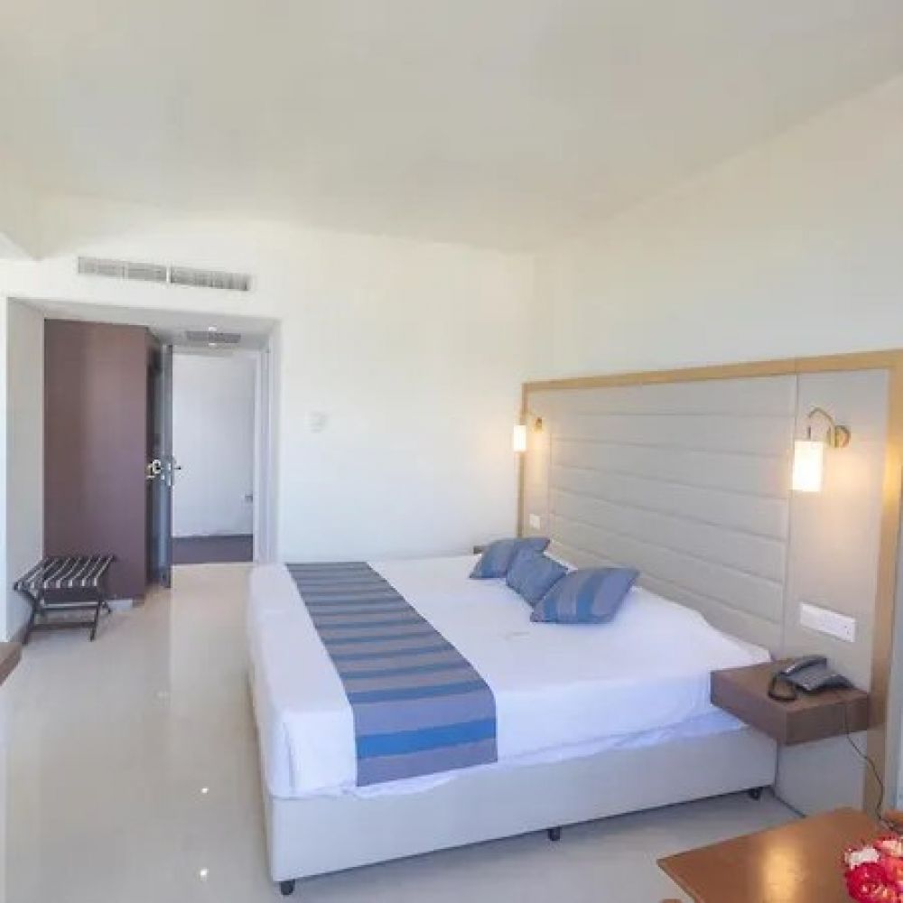 Standard Double or Twin Room SV, Iliada Beach Hotel Protaras 4*