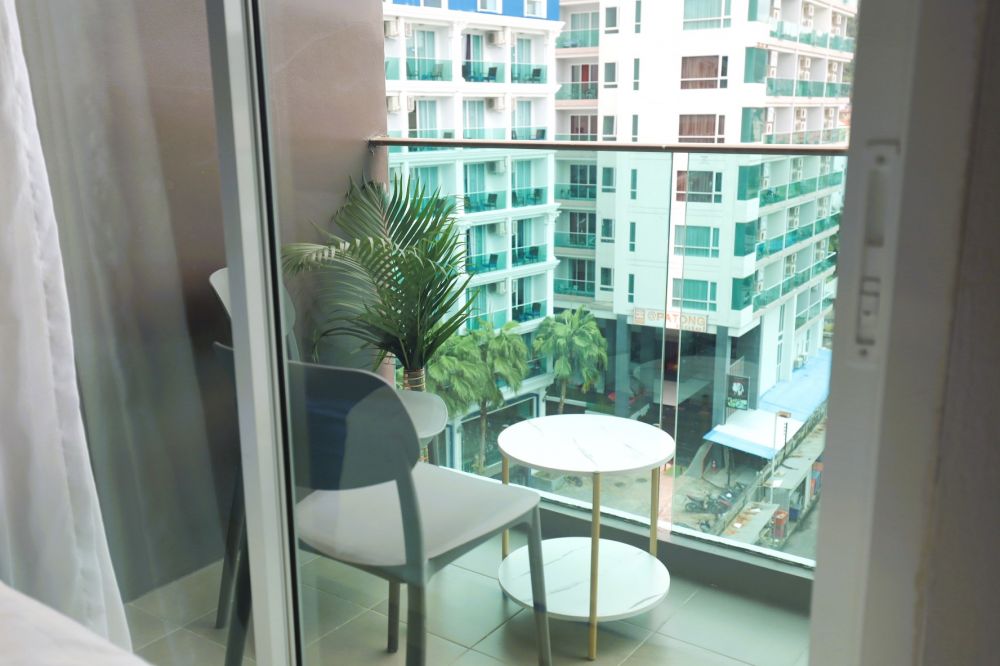 Deluxe, Sun Sea Sand Hotel 3*