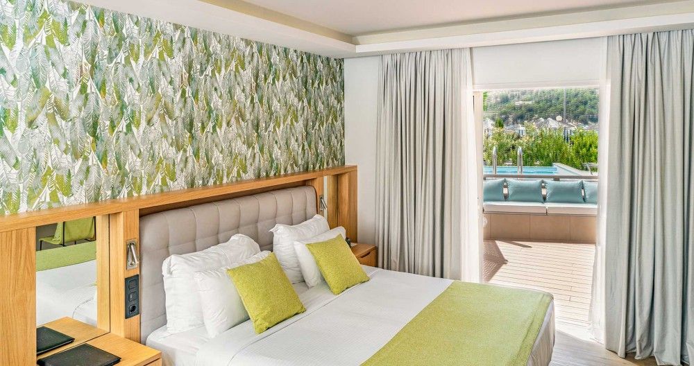 Bungalow Suite SV Private Pool, Dolce Athens Attica Riviera 5*