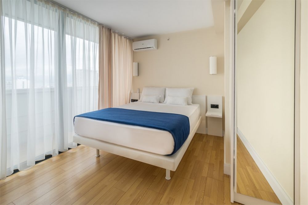 Deluxe Room, Orbi City Hotel Official 