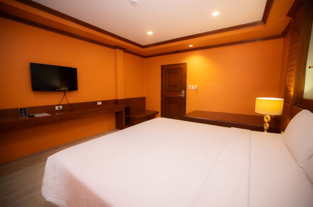 Superior Room, Baumanburi Hotel 3*
